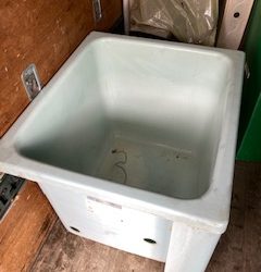 県営万場東住宅で風呂釜と浴槽の回収17000円！市営住宅、県営住宅なら 