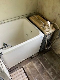 小牧市の県営北外山住宅で風呂釜回収15000円税込でした。|不用品回収の 